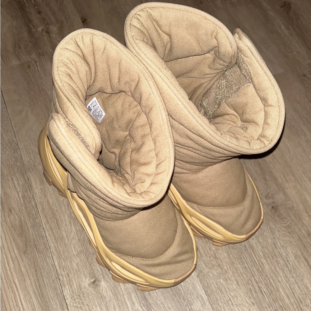 Yeezy Yzy Nsltd Bt